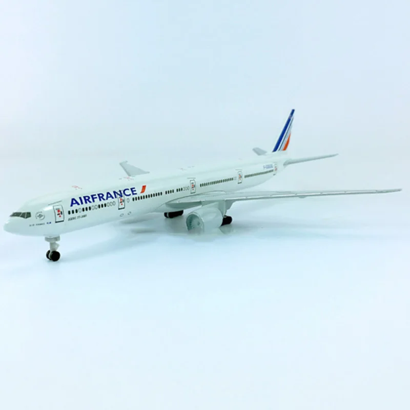 18 см имитационный самолет 1: 400 Boeing B777-300 модел AIRFRANCE AIRLINES от сплав С основния статичен пластмасово самолет коллекционный - 0